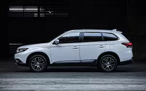   Mitsubishi Outlander GT US-spec - 2018