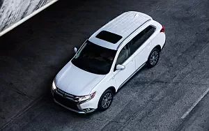   Mitsubishi Outlander GT US-spec - 2018