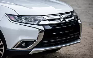   Mitsubishi Outlander GT US-spec - 2018