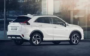   Mitsubishi Eclipse Cross Plug-in Hybrid - 2020