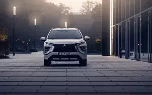   Mitsubishi Eclipse Cross Plug-in Hybrid - 2020