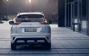   Mitsubishi Eclipse Cross Plug-in Hybrid - 2020