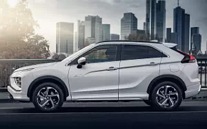   Mitsubishi Eclipse Cross Plug-in Hybrid - 2020