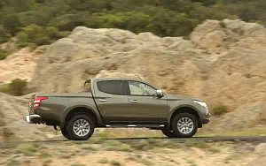   Mitsubishi L200 Double Cab - 2015