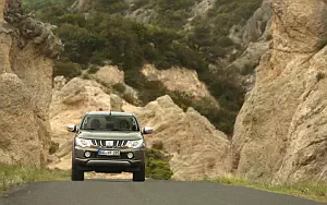   Mitsubishi L200 Double Cab - 2015