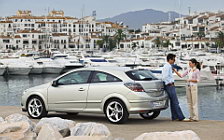   Opel Astra GTC - 2005