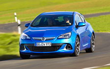   Opel Astra OPC - 2012
