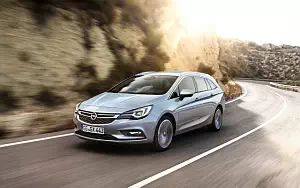   Opel Astra Sports Tourer - 2009