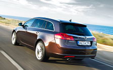   Opel Insignia BiTurbo Sports Tourer - 2012