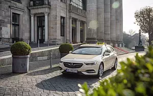   Opel Insignia Sports Tourer Taxi - 2017