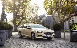  Opel Insignia Sports Tourer Taxi - 2017