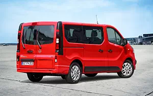   Opel Vivaro Combi - 2014