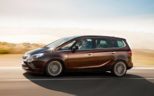   Opel Zafira Tourer - 2011