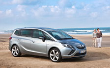   Opel Zafira Tourer - 2011