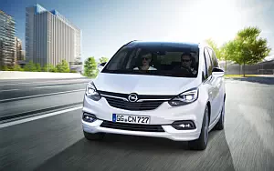   Opel Zafira - 2016
