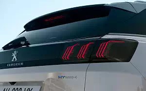   Peugeot 3008 HYBRID4 - 2020