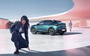   Peugeot E-3008 - 2023