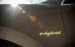      Porsche Cayenne S E-Hybrid US-spec - 2015