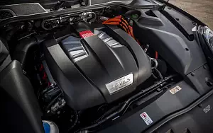      Porsche Cayenne S E-Hybrid US-spec - 2015