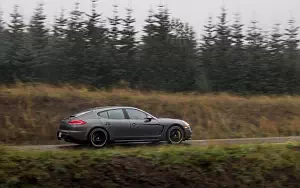      Porsche Panamera GTS US-spec - 2013