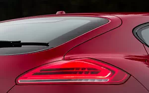      Porsche Panamera Turbo US-spec - 2013