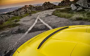   Porsche 911 Speedster (Racing Yellow) - 2019