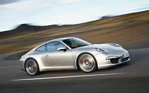   Porsche 911 Carrera S - 2011