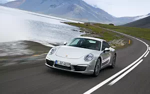   Porsche 911 Carrera S - 2011