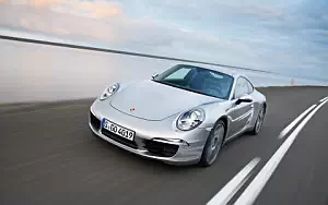   Porsche 911 Carrera S - 2011