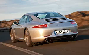   Porsche 911 Carrera S - 2011