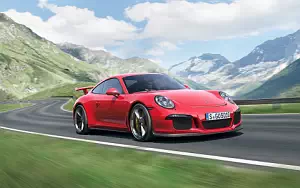   Porsche 911 GT3 - 2013
