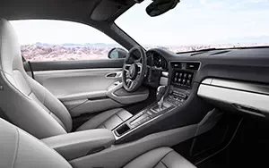   Porsche 911 Carrera S - 2015