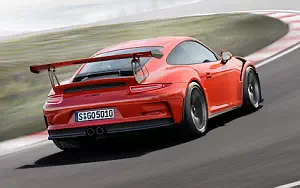   Porsche 911 GT3 RS - 2015