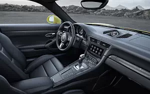   Porsche 911 Turbo S - 2016