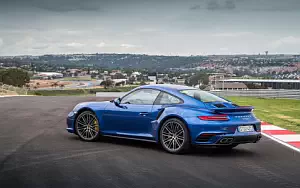   Porsche 911 Turbo - 2016