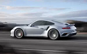   Porsche 911 Turbo - 2016
