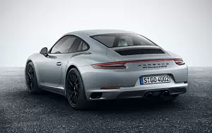   Porsche 911 Carrera 4 GTS - 2017