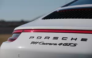   Porsche 911 Carrera 4 GTS - 2017