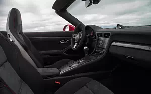   Porsche 911 Carrera GTS Cabriolet - 2017