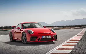   Porsche 911 GT3 - 2017