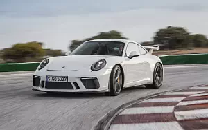   Porsche 911 GT3 - 2017