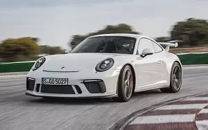   Porsche 911 GT3 - 2017