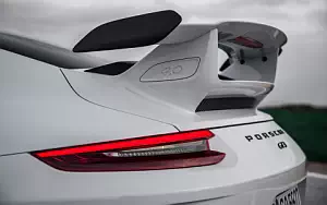   Porsche 911 GT3 - 2017