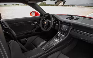   Porsche 911 GT3 - 2017