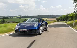  Porsche 911 Carrera Cabriolet (Gentian Blue Metallic) - 2019
