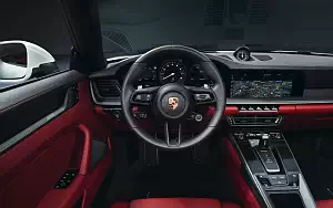   Porsche 911 Carrera Cabriolet - 2019