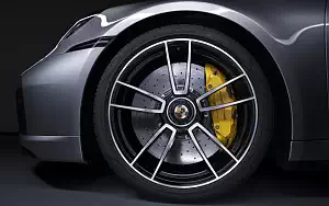   Porsche 911 Turbo S - 2020