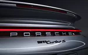   Porsche 911 Turbo S - 2020