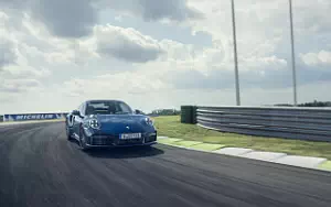   Porsche 911 Turbo - 2020