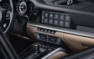   Porsche 911 Turbo - 2020